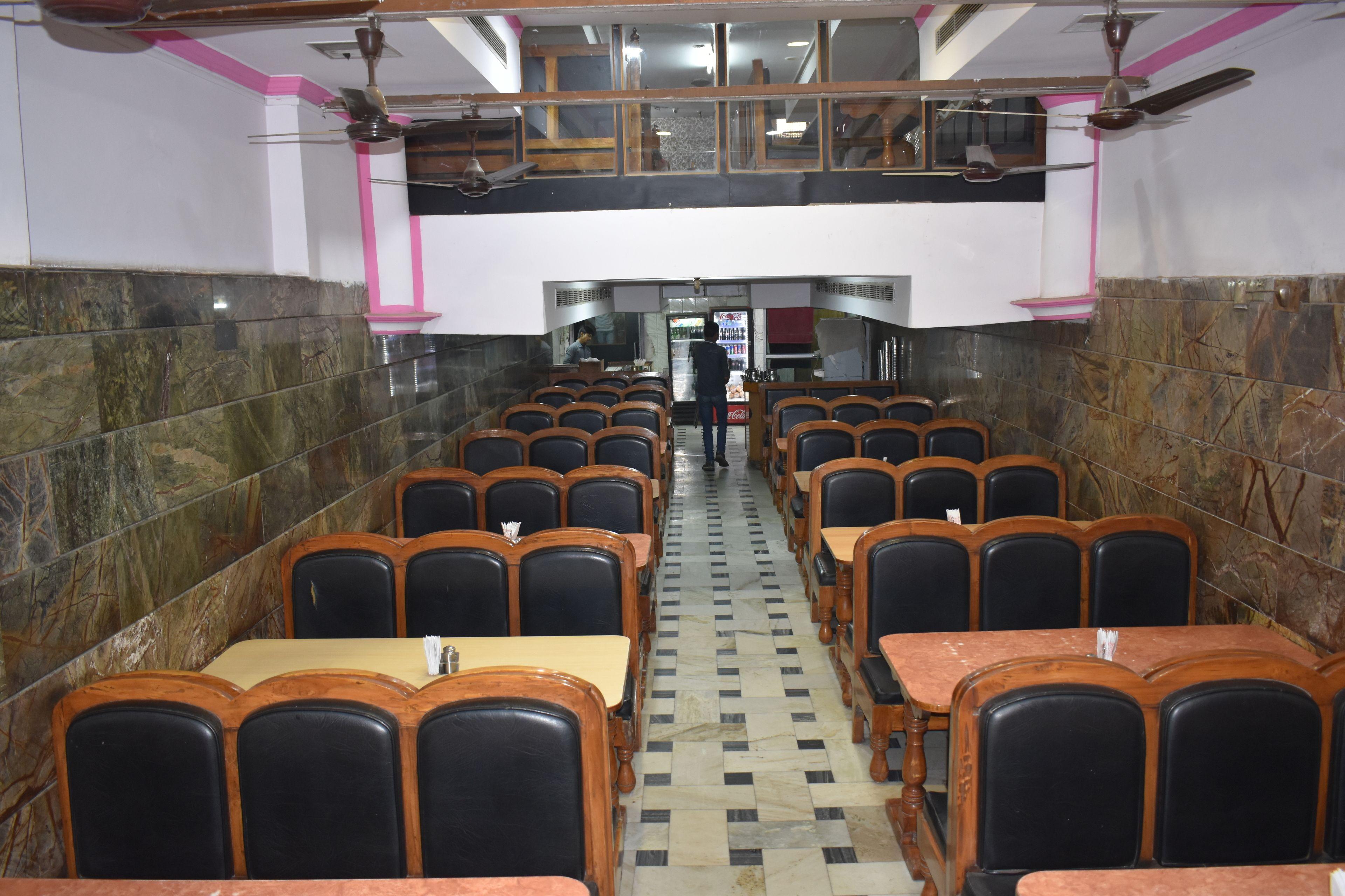 Hotel Rahil Palace — Photos 1