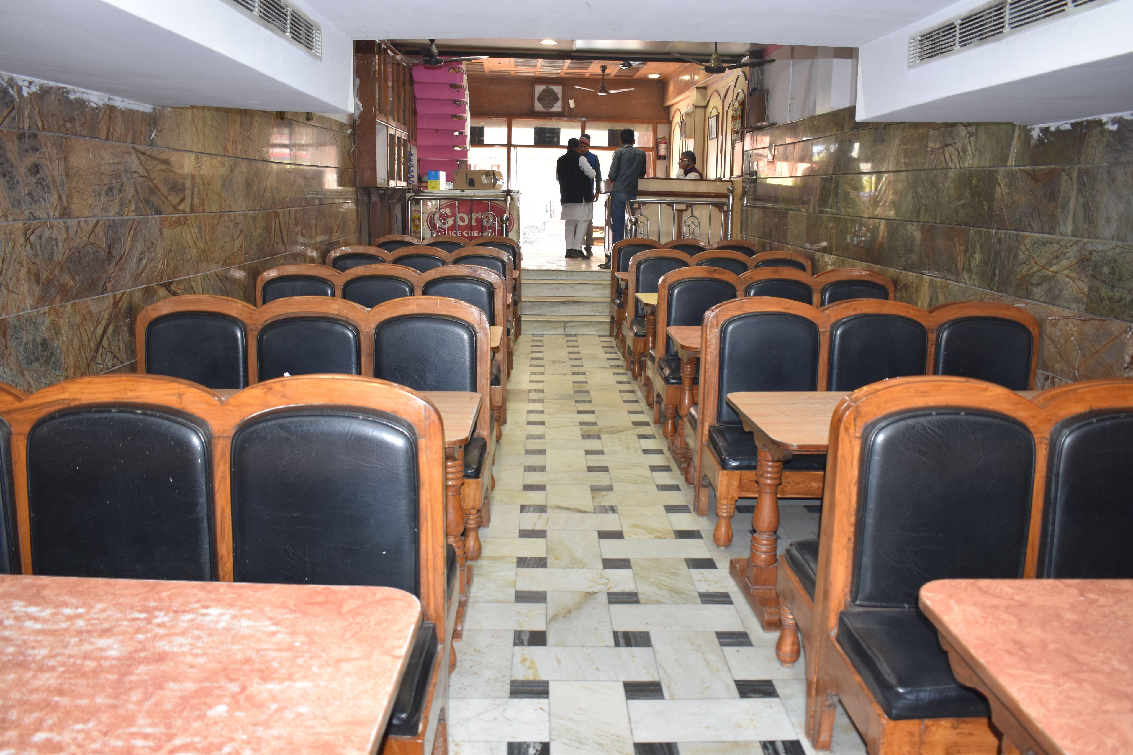 Hotel Rahil Palace, Varanasi